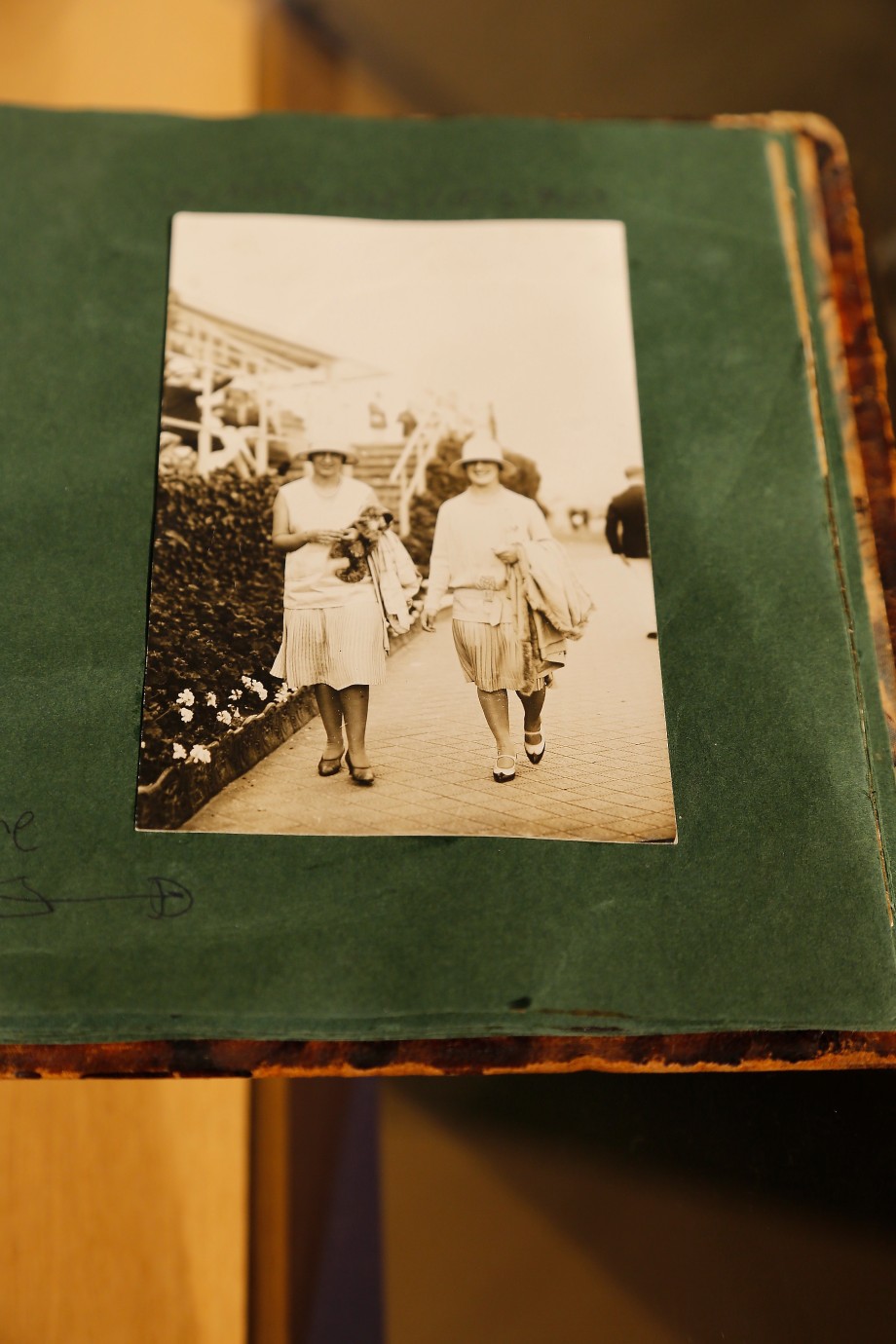 Museo del Nacionalismo Vasco - Álbum familiar de Begoña de la Sota y Aburto