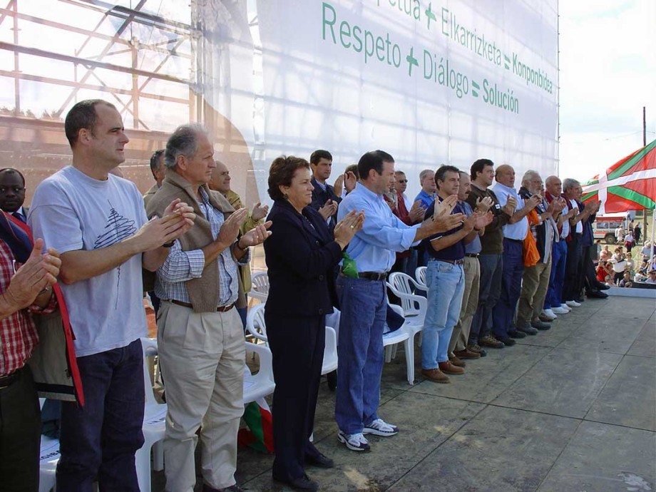 Museo del Nacionalismo Vasco. Alderdi Eguna 2003